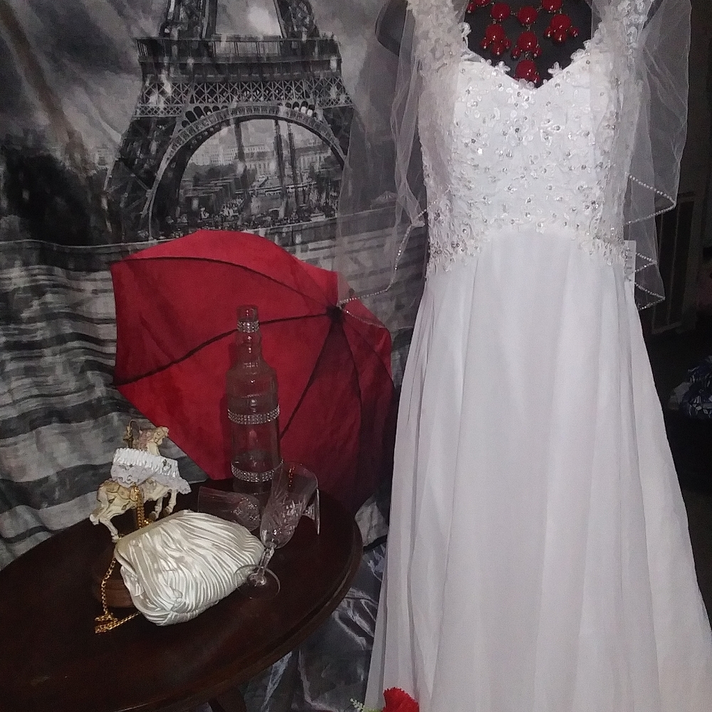 Wedding dress